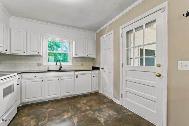353 Dogwood Lane, Lillington, NC 27546