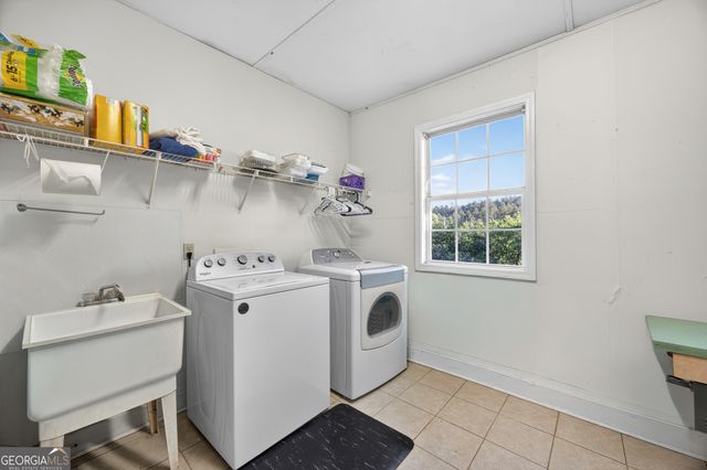 160 Charlotte Boulevard, Stockbridge, GA 30281