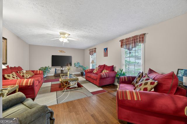160 Charlotte Boulevard, Stockbridge, GA 30281