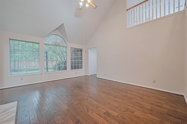 1327 W Forest Drive, Houston, TX 77043