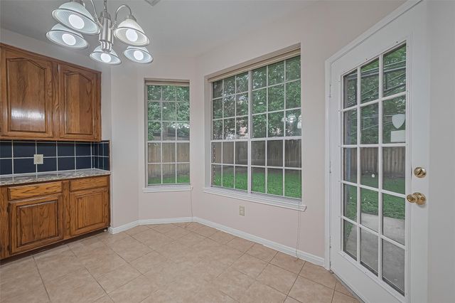 1327 W Forest Drive, Houston, TX 77043