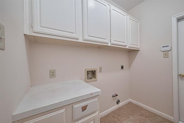 1327 W Forest Drive, Houston, TX 77043