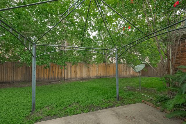 1327 W Forest Drive, Houston, TX 77043