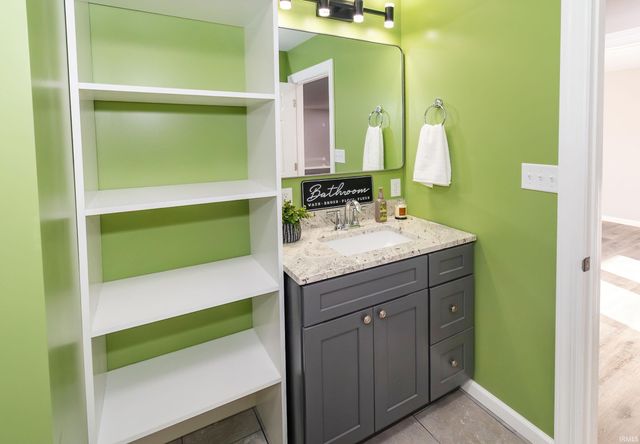 922 Russell Road, Chandler, IN 47610