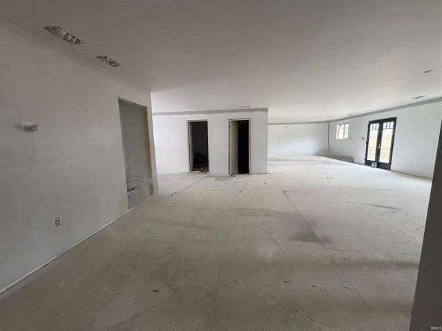 922 Russell Road, Chandler, IN 47610