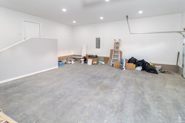 922 Russell Road, Chandler, IN 47610
