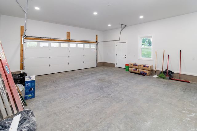 922 Russell Road, Chandler, IN 47610