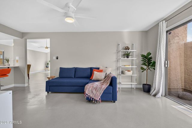 12037 S HALF MOON Drive, Phoenix, AZ 85044