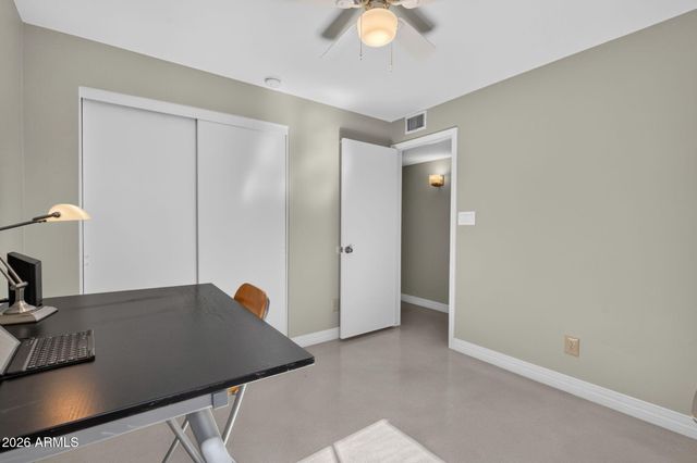 12037 S HALF MOON Drive, Phoenix, AZ 85044