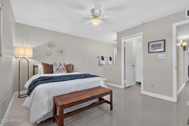 12037 S HALF MOON Drive, Phoenix, AZ 85044