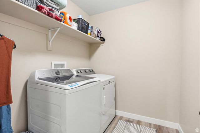 1498 S LOVELAND LN, Saratoga Springs, UT 84045