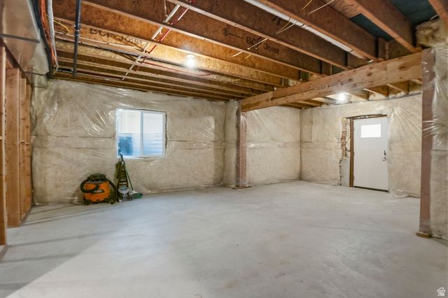1498 S LOVELAND LN, Saratoga Springs, UT 84045