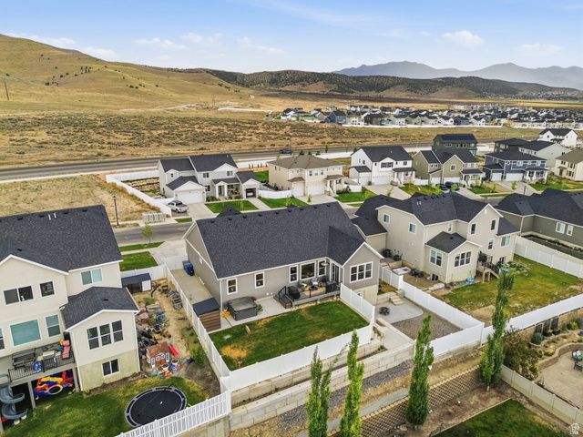 1498 S LOVELAND LN, Saratoga Springs, UT 84045