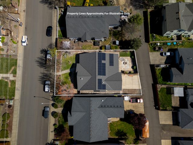 584 Barton Road, Eagle Point, OR 97524