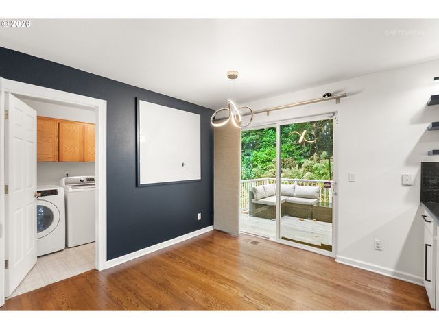 600 MAPLE St, Lake Oswego, OR 97034