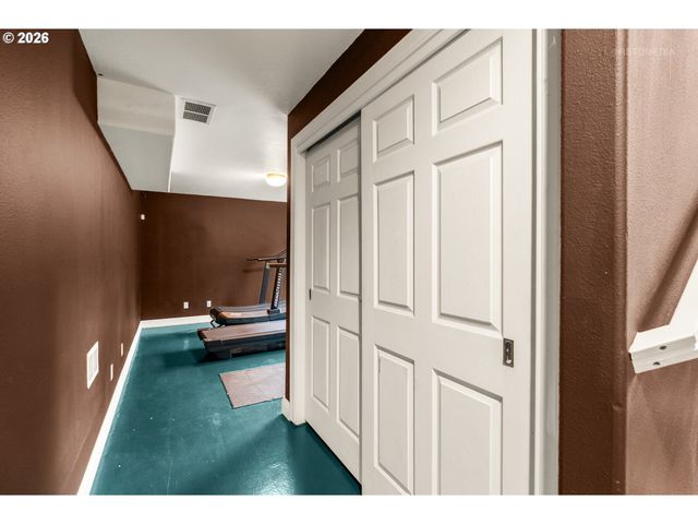 600 MAPLE St, Lake Oswego, OR 97034