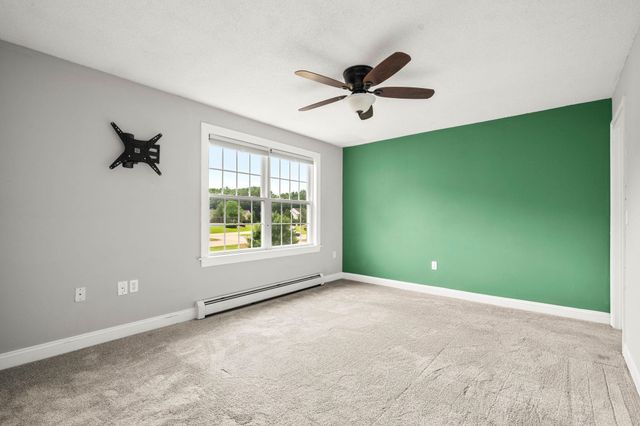 50 Brookside Dr Apt J7, Exeter, NH 03833