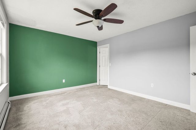 50 Brookside Dr Apt J7, Exeter, NH 03833