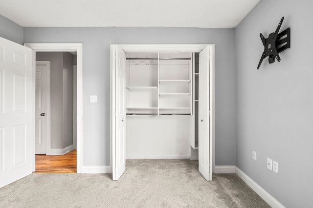 50 Brookside Dr Apt J7, Exeter, NH 03833