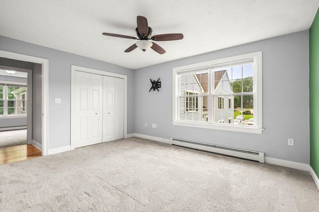 50 Brookside Dr Apt J7, Exeter, NH 03833
