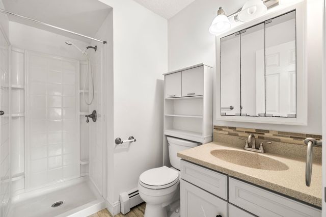 50 Brookside Dr Apt J7, Exeter, NH 03833