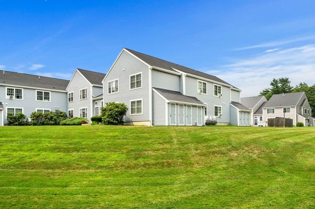 50 Brookside Dr Apt J7, Exeter, NH 03833