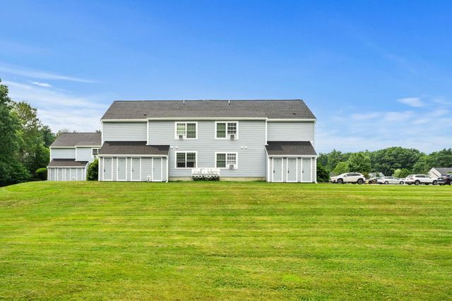 50 Brookside Dr Apt J7, Exeter, NH 03833