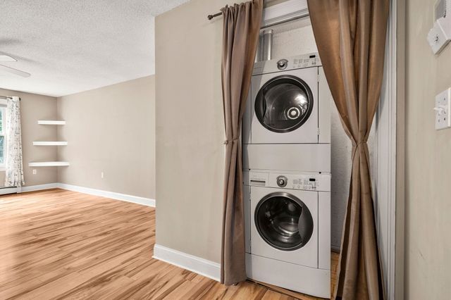 50 Brookside Dr Apt J7, Exeter, NH 03833