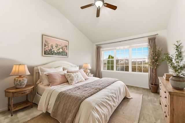 816 Colchester Drive, Oswego, IL 60543