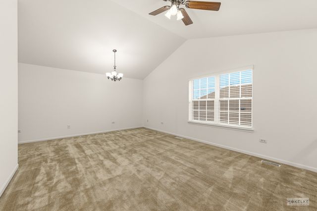 816 Colchester Drive, Oswego, IL 60543