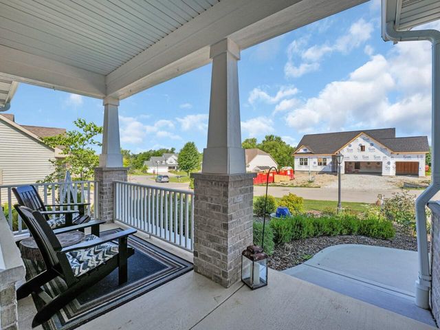 6015 Indigo DRIVE, Racine, WI 53406