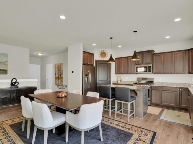 6015 Indigo DRIVE, Racine, WI 53406