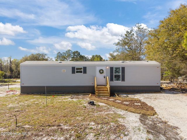 99 Dundee Trail, Holly Ridge, NC 28445