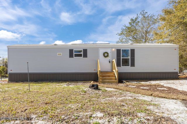 99 Dundee Trail, Holly Ridge, NC 28445