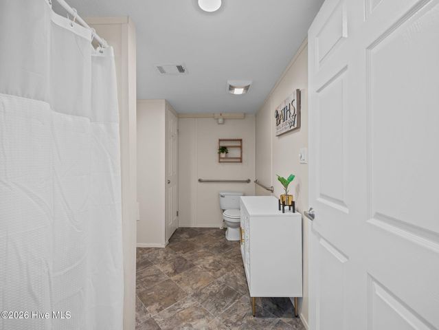 99 Dundee Trail, Holly Ridge, NC 28445