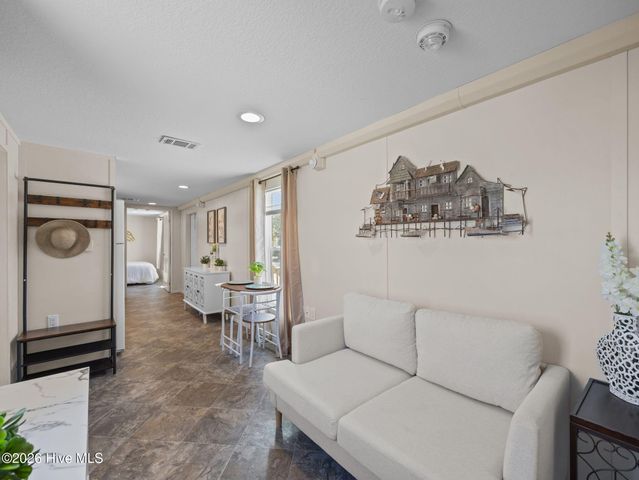 99 Dundee Trail, Holly Ridge, NC 28445