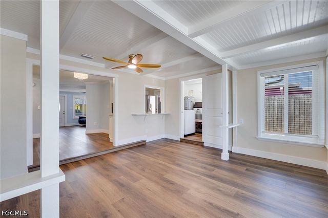 2639 Bridgeview ST, Matlacha, FL 33993