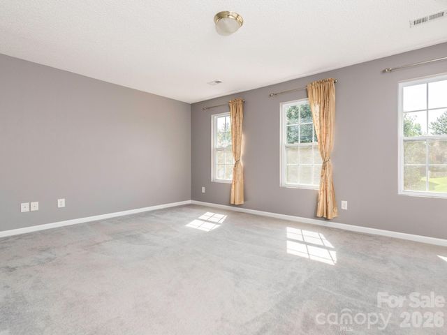 3926 Cameron Creek Drive, Matthews, NC 28105