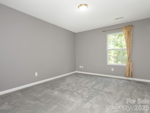 3926 Cameron Creek Drive, Matthews, NC 28105