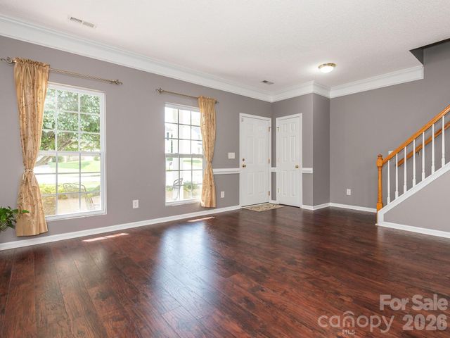 3926 Cameron Creek Drive, Matthews, NC 28105