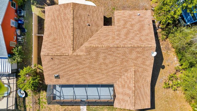 5017 80TH AVENUE CIRCLE E, Sarasota, FL 34243