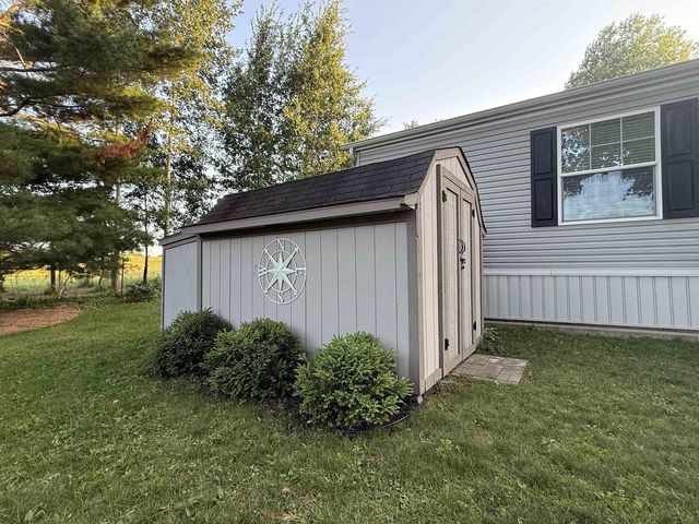 36 Fawn Drive, Wisconsin Dells, WI 53913