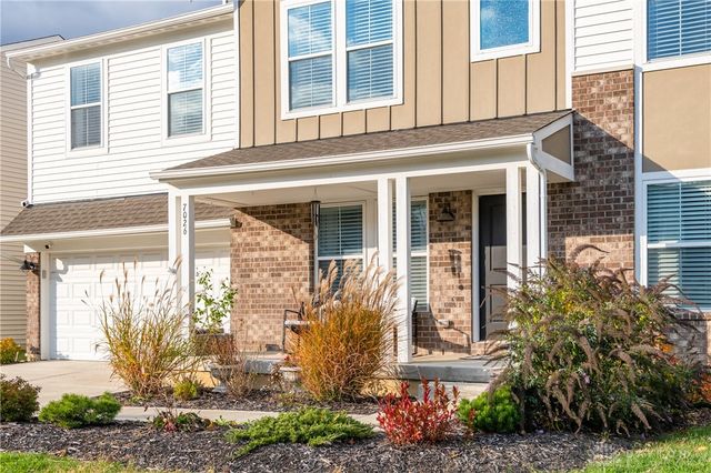 7026 Honeylocust Street, Tipp City, OH 45371