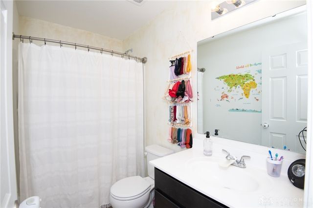 7026 Honeylocust Street, Tipp City, OH 45371