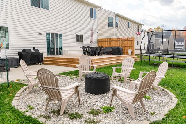 7026 Honeylocust Street, Tipp City, OH 45371