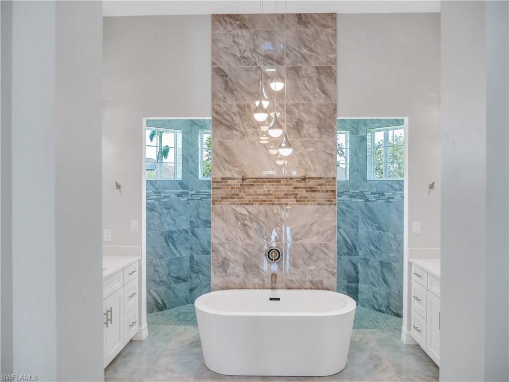 2563 SW 27th AVE, CAPE CORAL, FL 33914 — photo 3