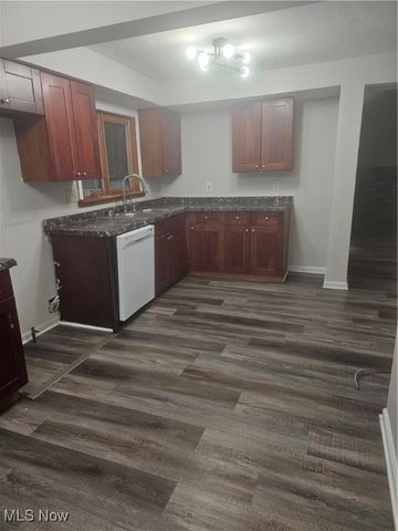 4495 Ammon Road, South Euclid, OH 44143