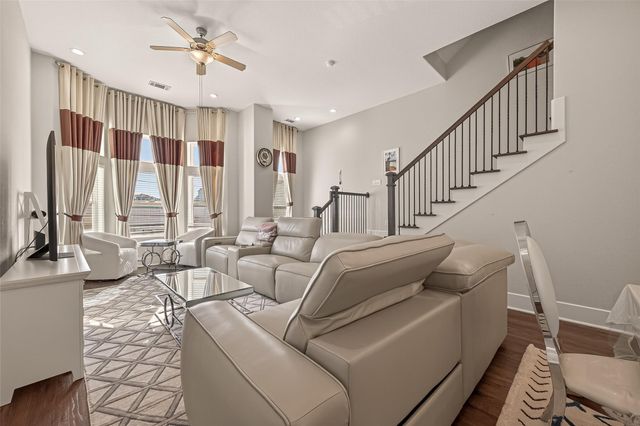 2020 Mcgowen Street O, Houston, TX 77004
