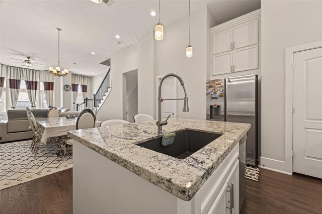 2020 Mcgowen Street O, Houston, TX 77004