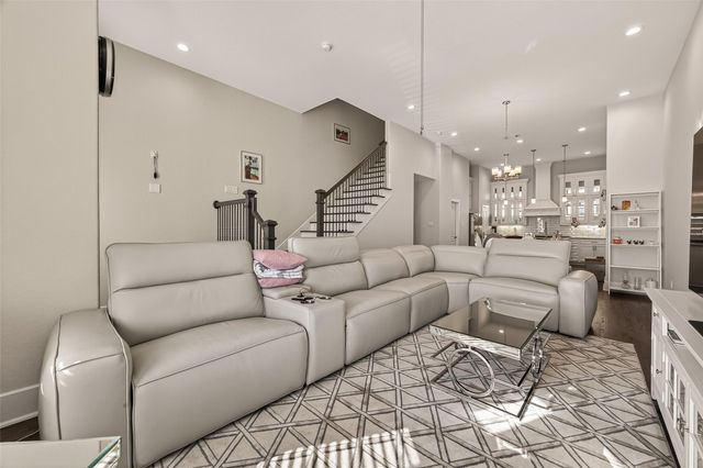 2020 Mcgowen Street O, Houston, TX 77004